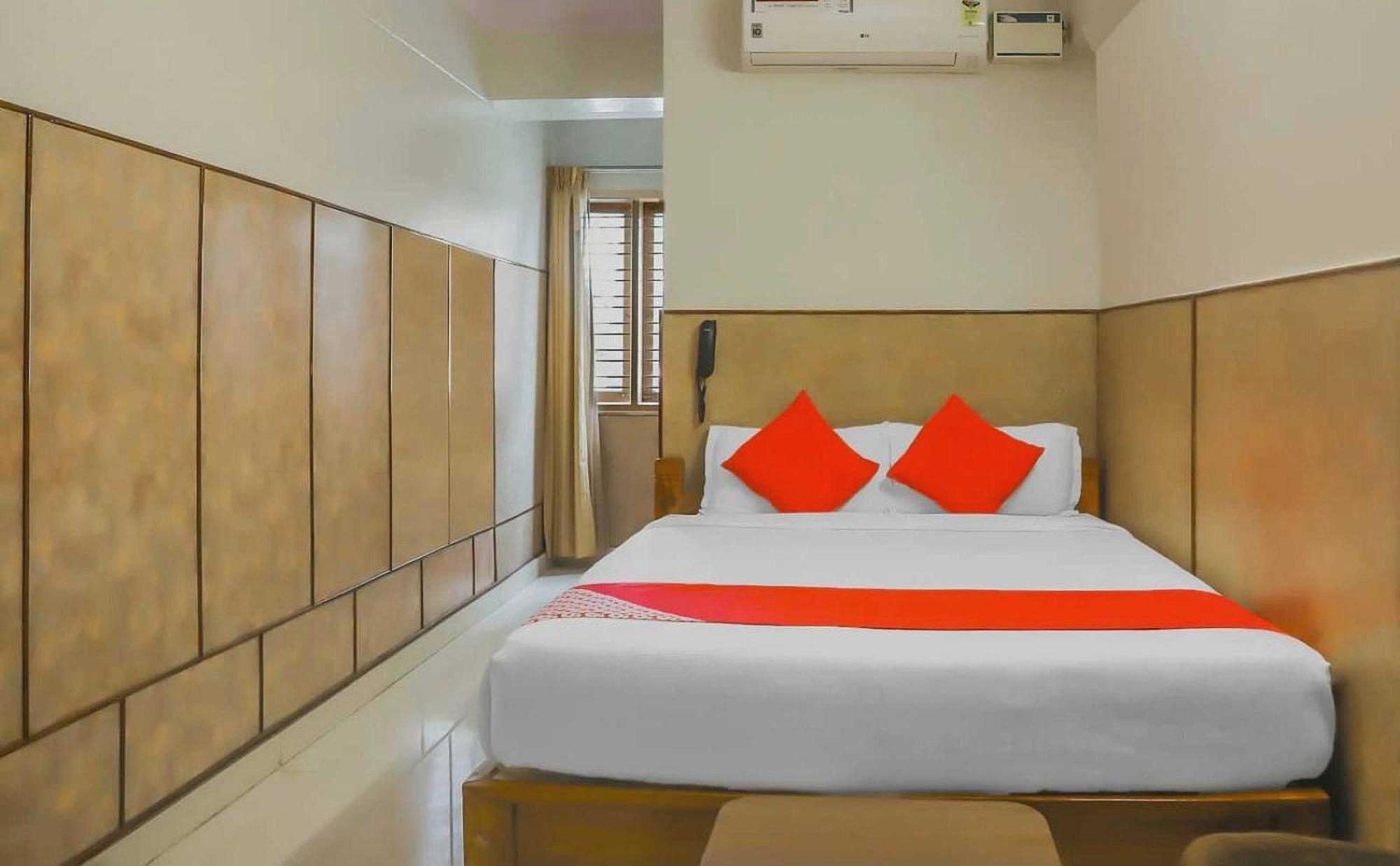 העיר בנגלור Hotel O Sai Vishram מראה חיצוני תמונה